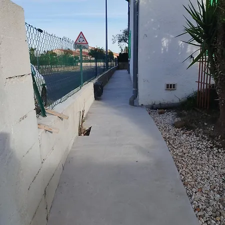 Appart F2 - 4 Couchages Avec Jardin Saint-Laurent-de-la-Salanque Exterior foto