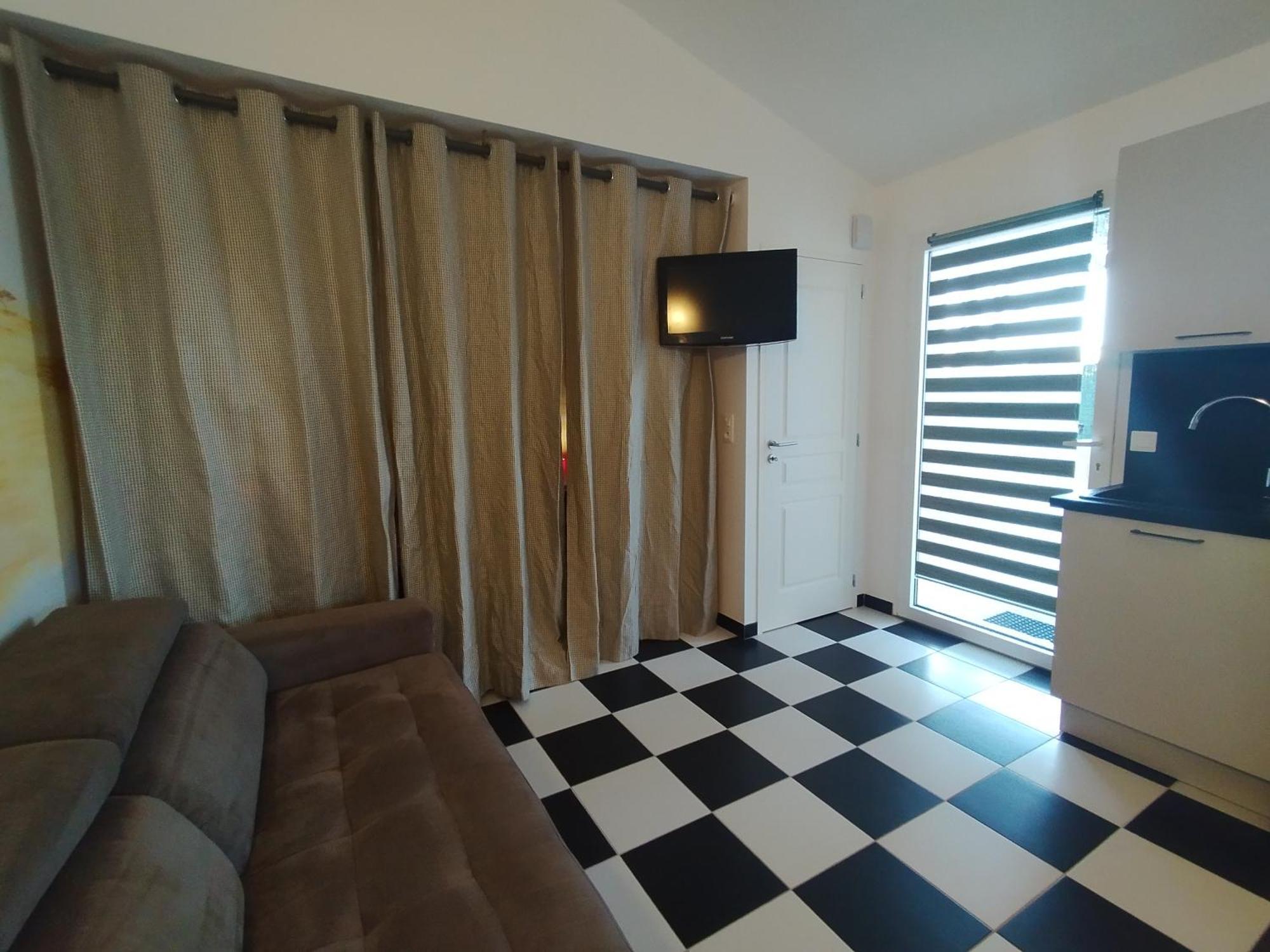 F2 - 4 Couchages Avec Jardin Apartment *